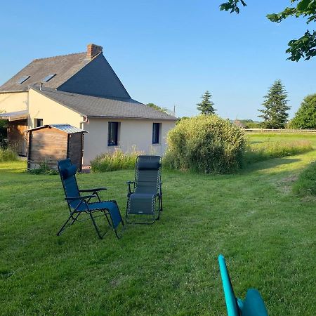 L'Ote De Brekilien Saint-Malon-sur-Mel Exterior foto