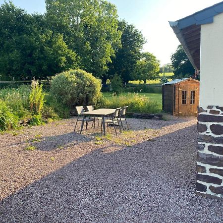 L'Ote De Brekilien Saint-Malon-sur-Mel Exterior foto