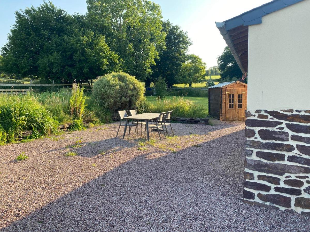 L'Ote De Brekilien Saint-Malon-sur-Mel Exterior foto